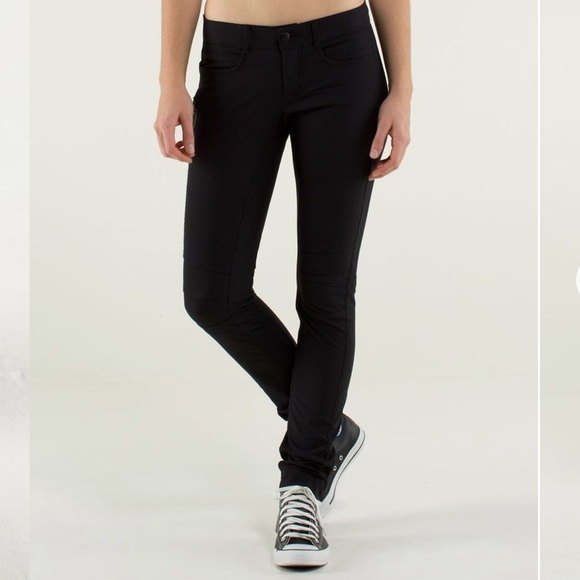 lululemon athletica Pants - Lululemon Bust A Move Pants in Black, size 4
